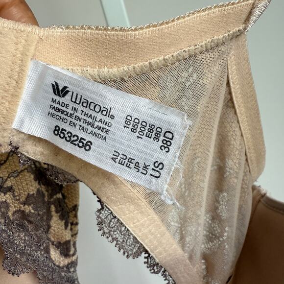 Wacoal Bra Size 38D Beige with Brown Lace‎ - Picture 6 of 6